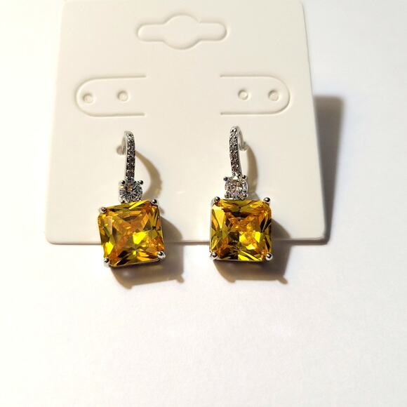 Elegant and Sophisticated Silver Plated Zircon Dangle Earrings - Picture 2 of 10